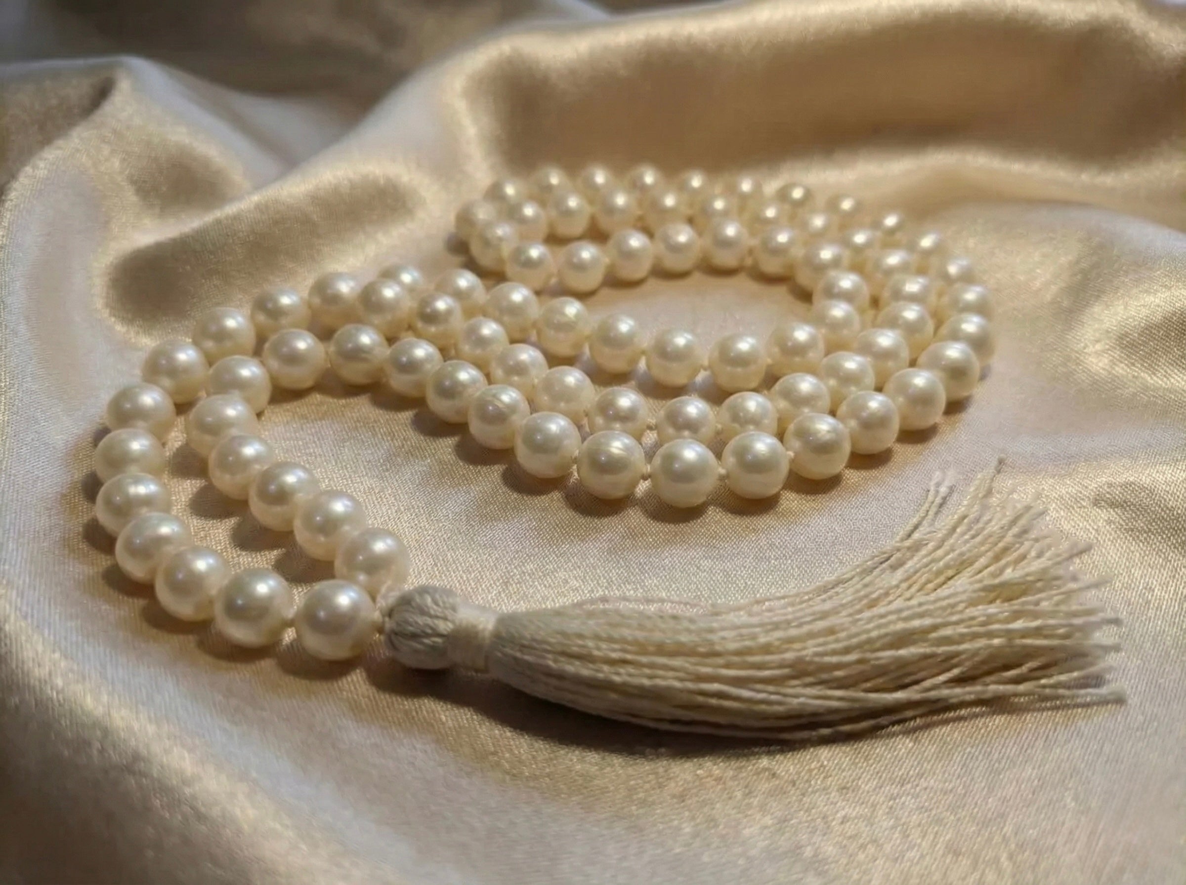 Chandra Siddh Freshwater Pearl Mala