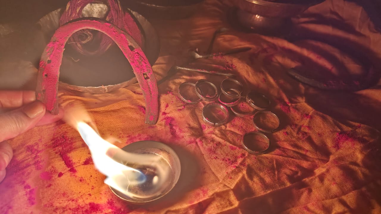 🧿 Original Ghode Ki Naal (Horse Shoe) – Powerful Vastu & Protection Remedy