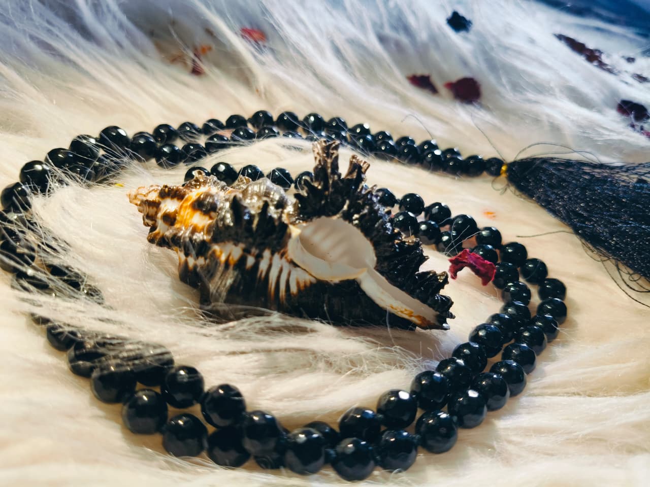 Original Shani Shrikal Shankh + 108 Beads Black Hakik Mala (6mm) EASY BUY COMBO