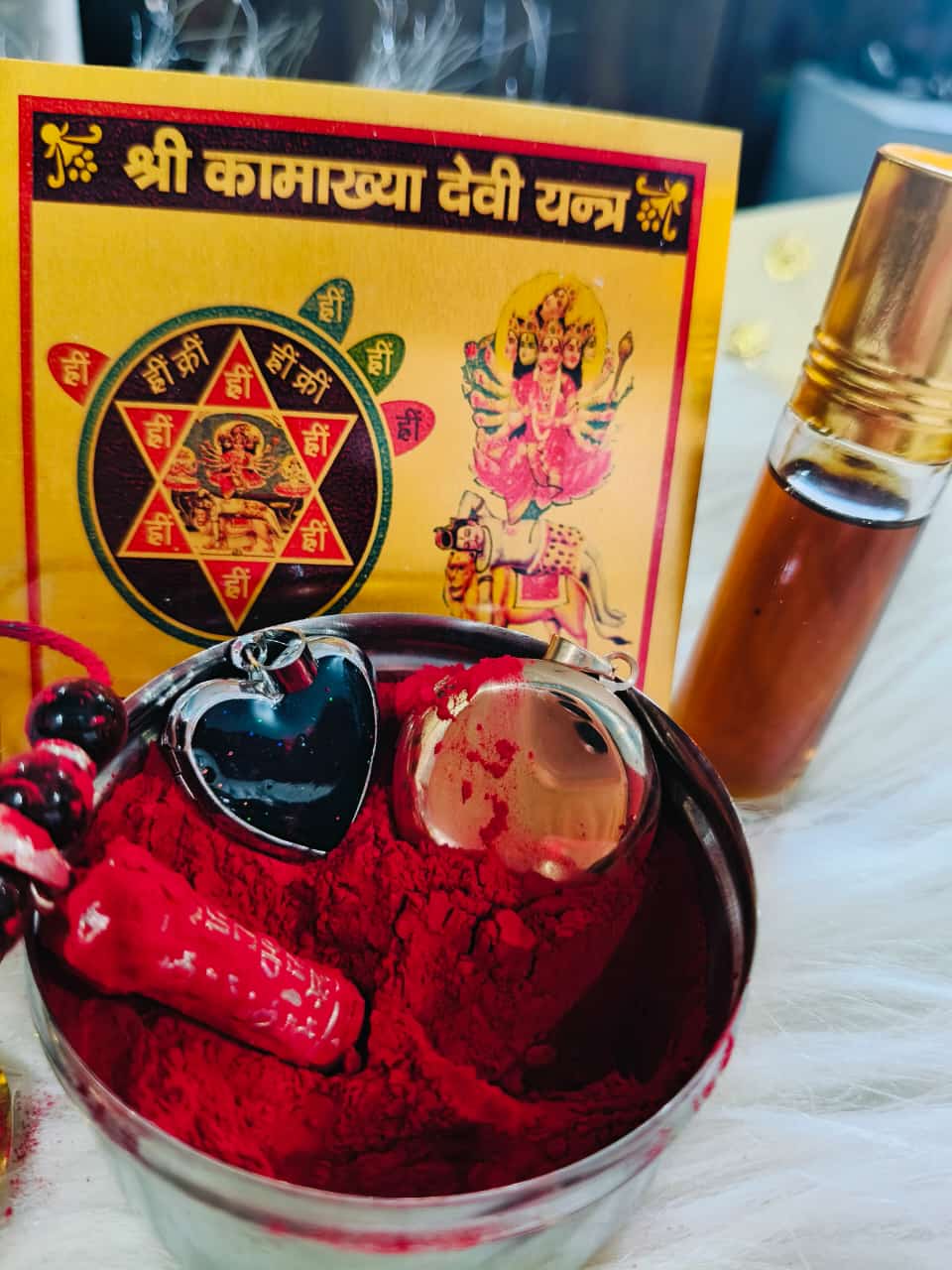 Vashikaran Locket Kavach Kit – with Vashikaran Attar & Free Kamiya Sindoor | Limited Edition – Available Only for Gupt Navratri