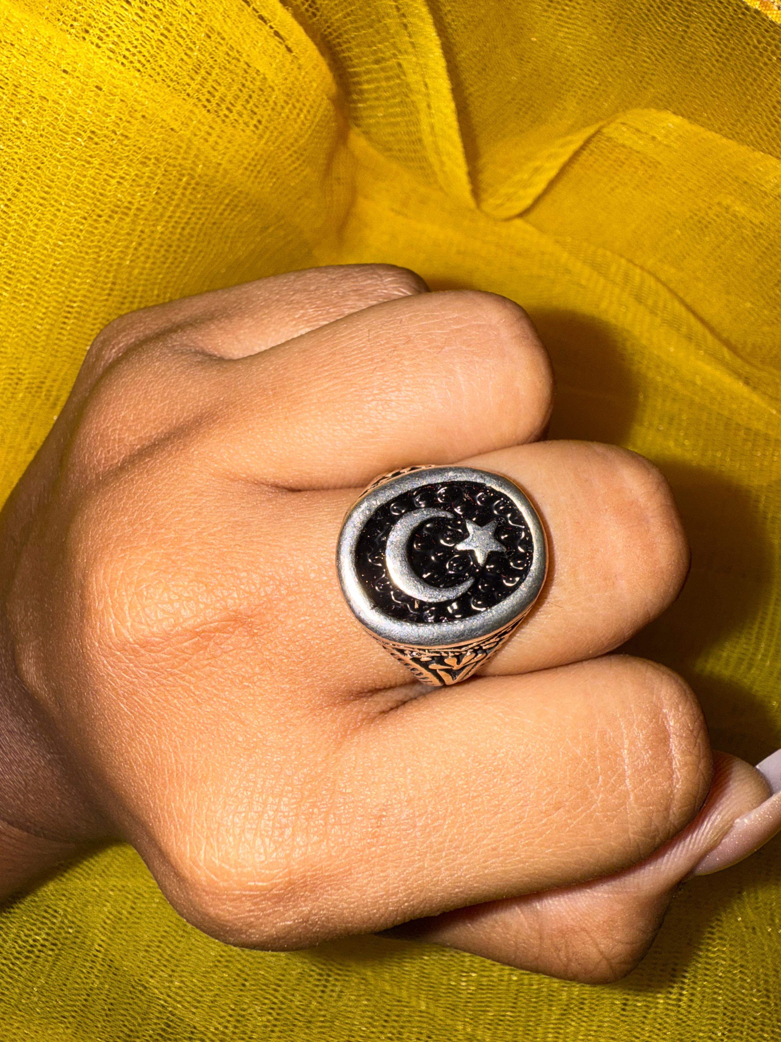 Kala Hakik Vashikaran Ring