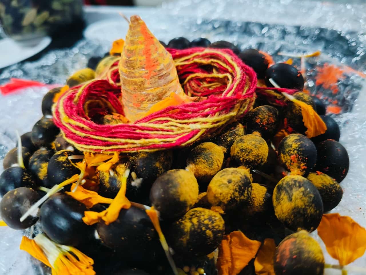 Abhimantrit Sphatik Shriyantra + FREE Kamalgatta Mala